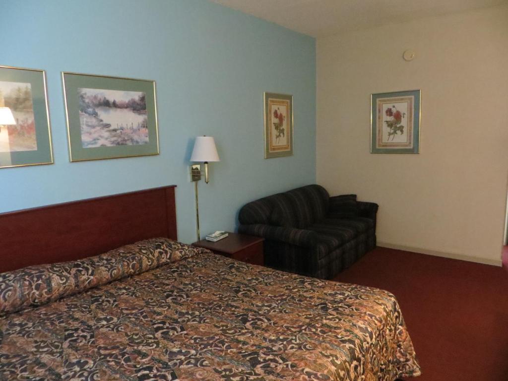 Super 8 By Wyndham Knoxville Downtown Area Экстерьер фото